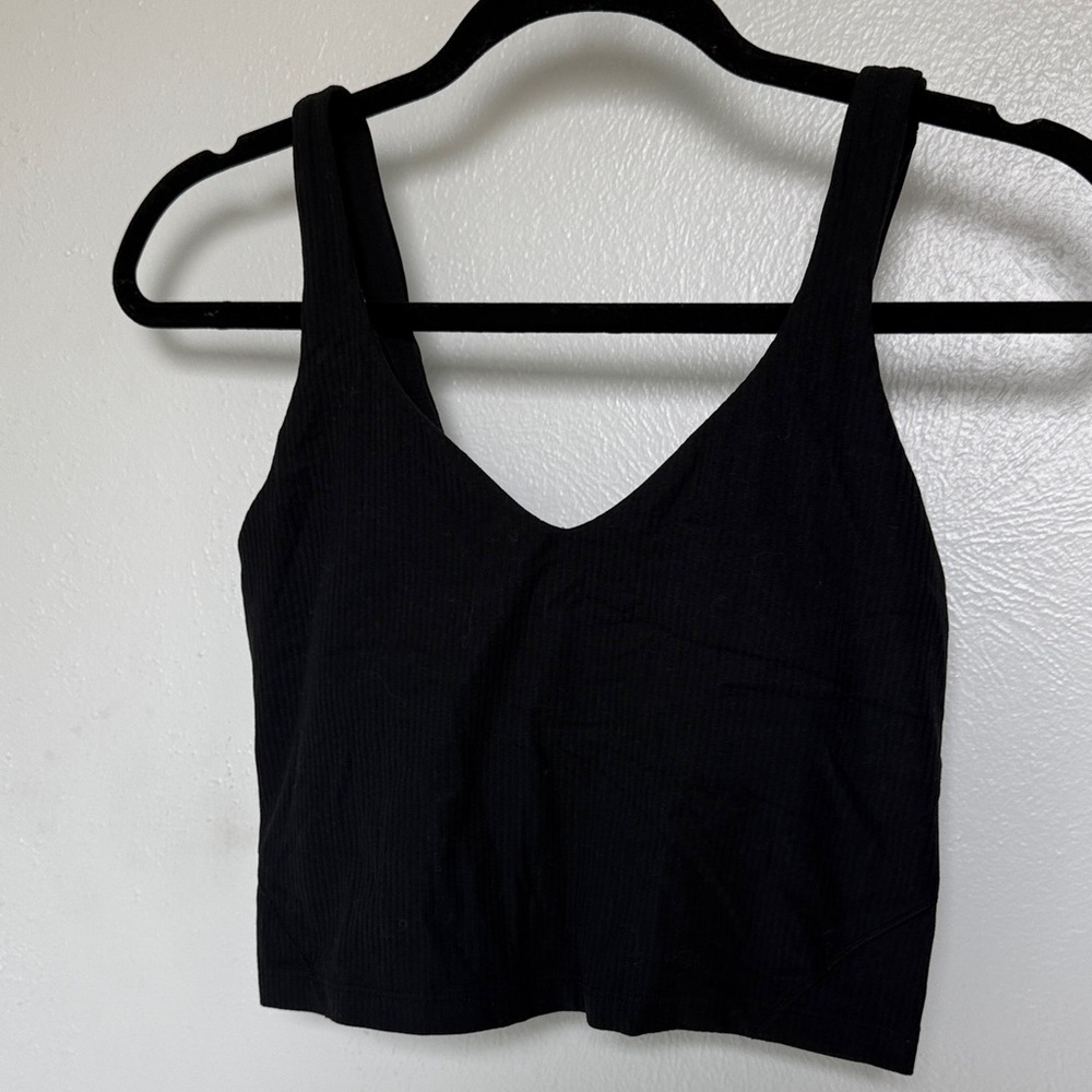 Lululemon Black Ribbed V-Neck Crop Tank Size 6